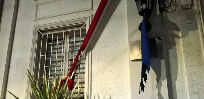alcalde de molina repudia atentado incendiario a simbolos patrios en el municipio