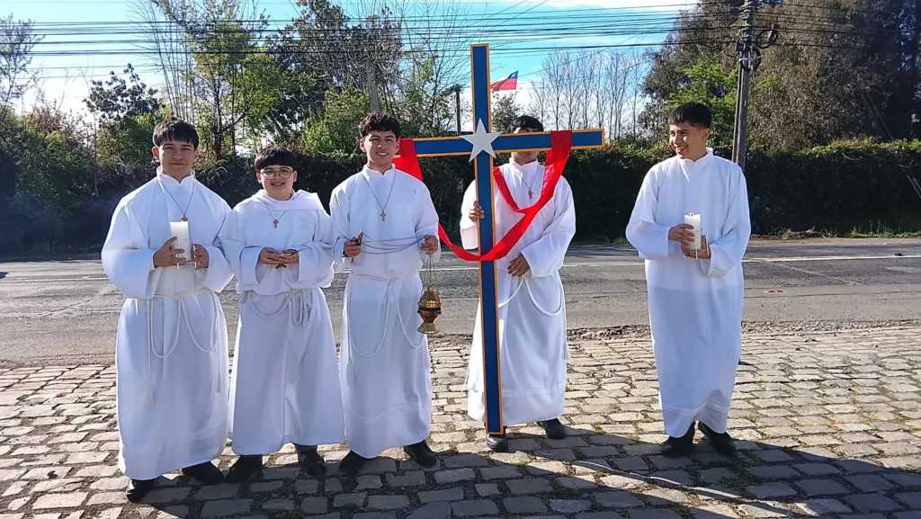 molina recibe a la virgen peregrina del carmen en el centenario de su coronacion 5