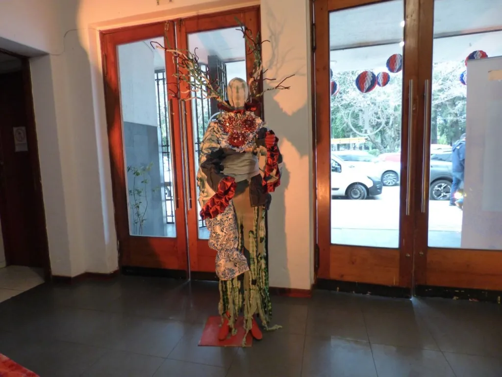 tex turas el arte interactivo que une textil sonido y poesia regional se presenta en molina 2